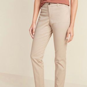 Old Navy Mid-Rise Skinny Everyday Khakis for Women